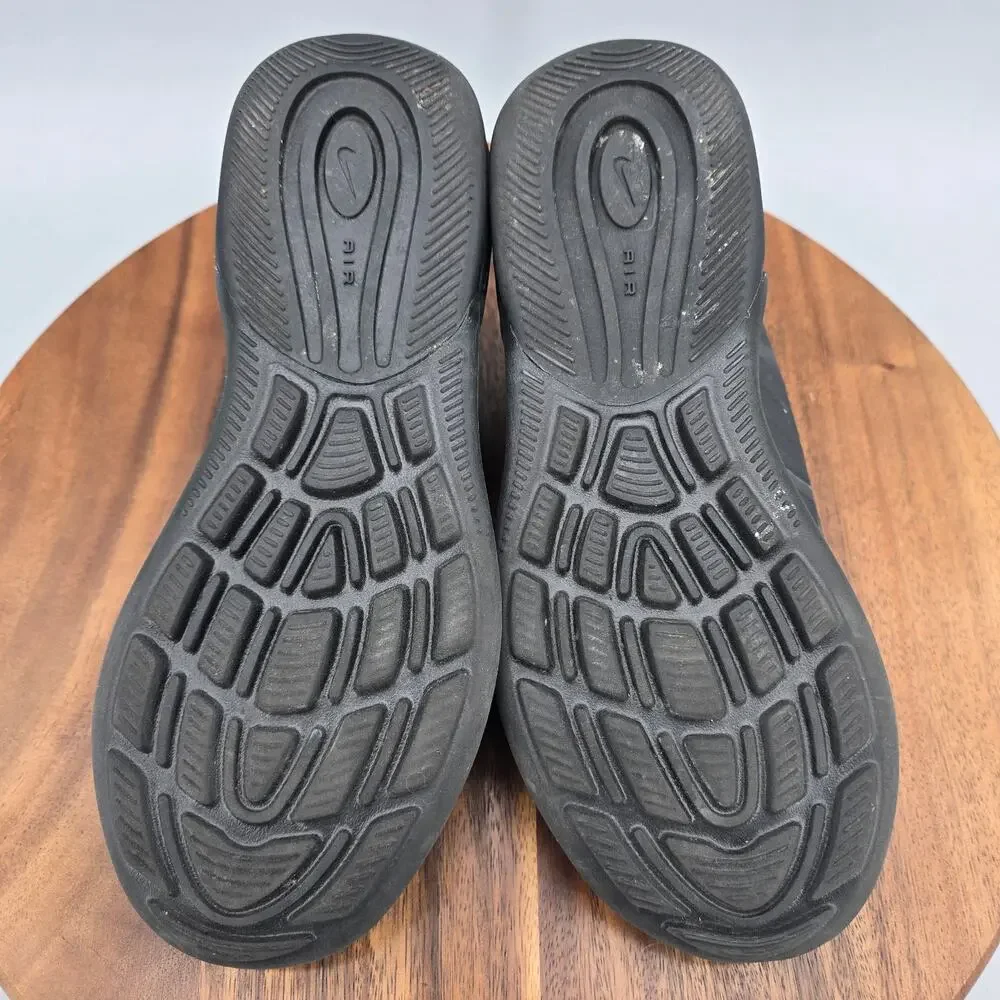 Nike Air Max Axis Shoes Youth Boys 6Y Black Lace Up Low Top Athletic Sneakers